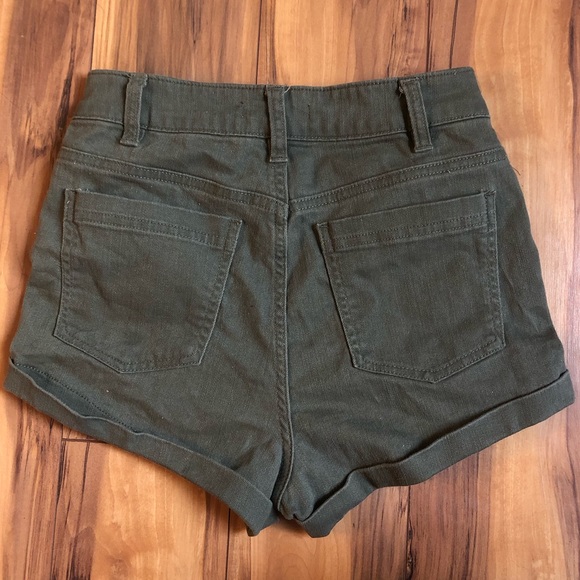 Forever 21 high rise army green denim shorts! - Picture 2 of 3